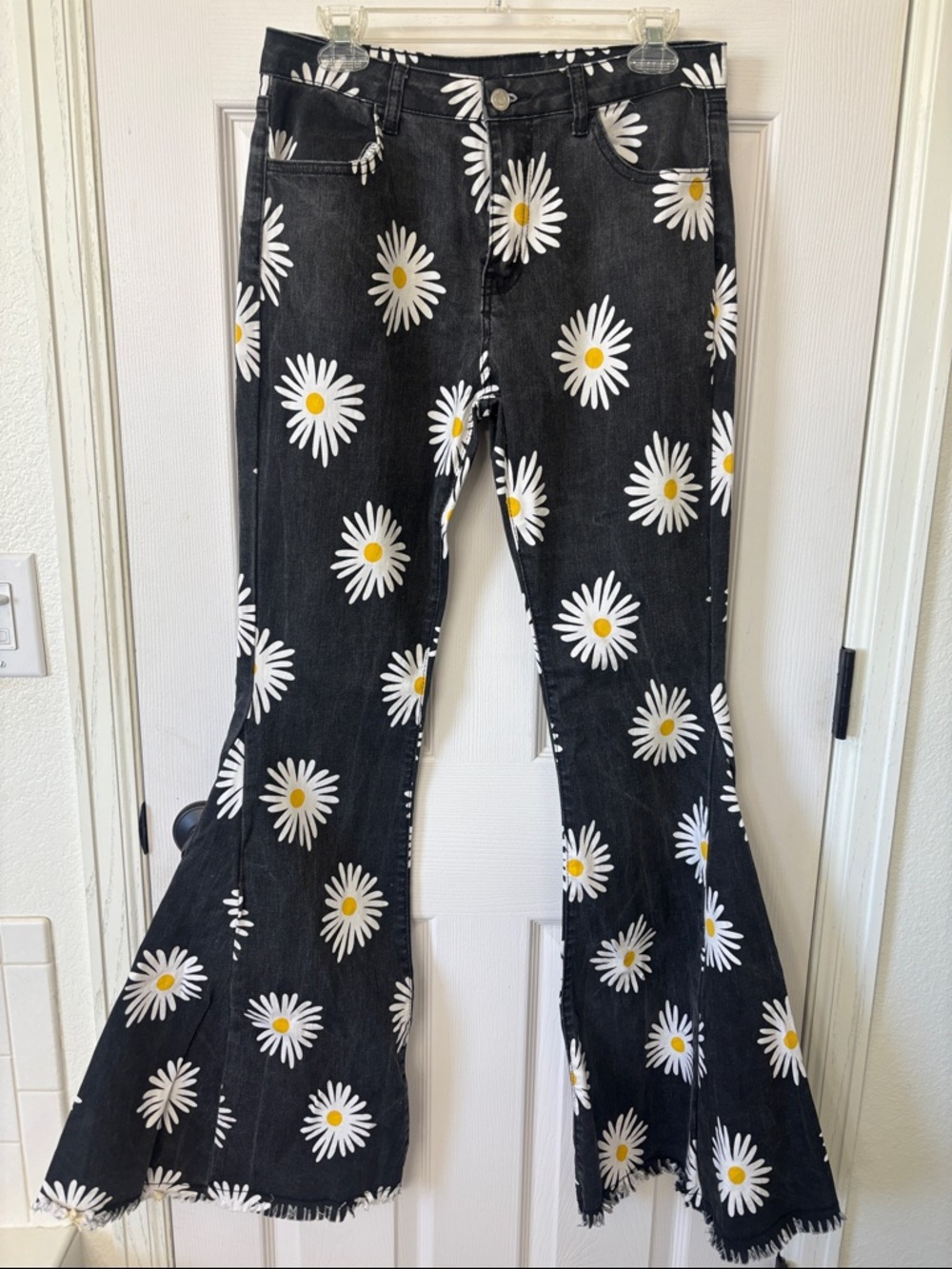 Black Daisy Print Flare Jeans - Women
